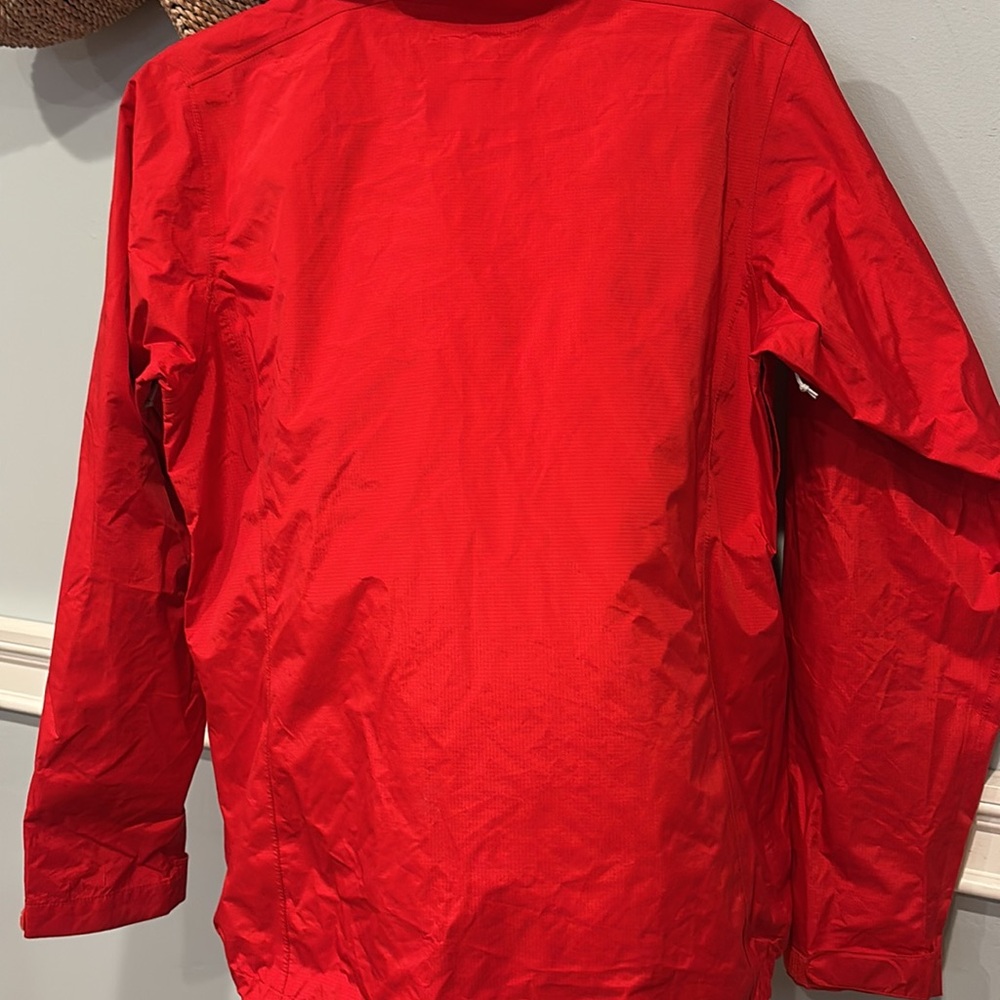 Patagonia Torrentshell H2NO Hooded Rain Jacket Waterproof Nylon Red Delicious - Picture 8 of 15